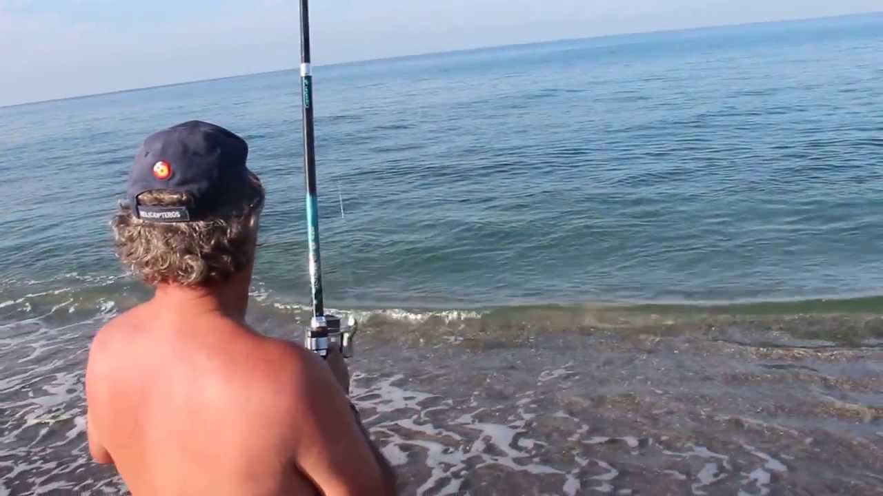 Se Puede Pescar en la Playa de Almería